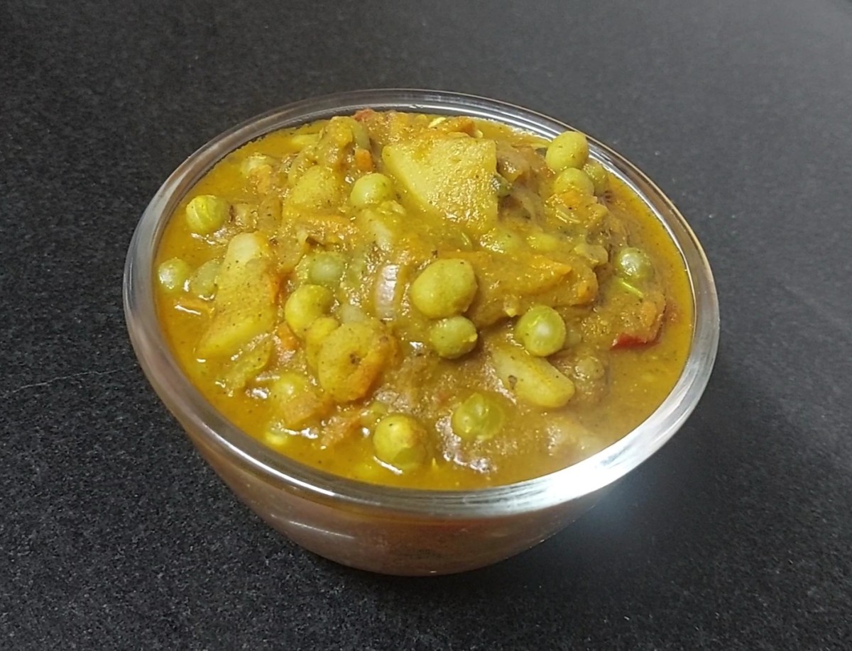 Dry Peas and Potato Gravy Delicious Side Dish or Chat Delishably