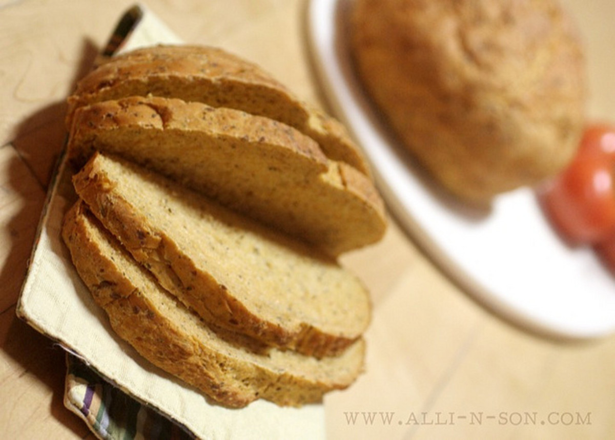 The Best Ever Basil and Sun-Dried Tomato Bread