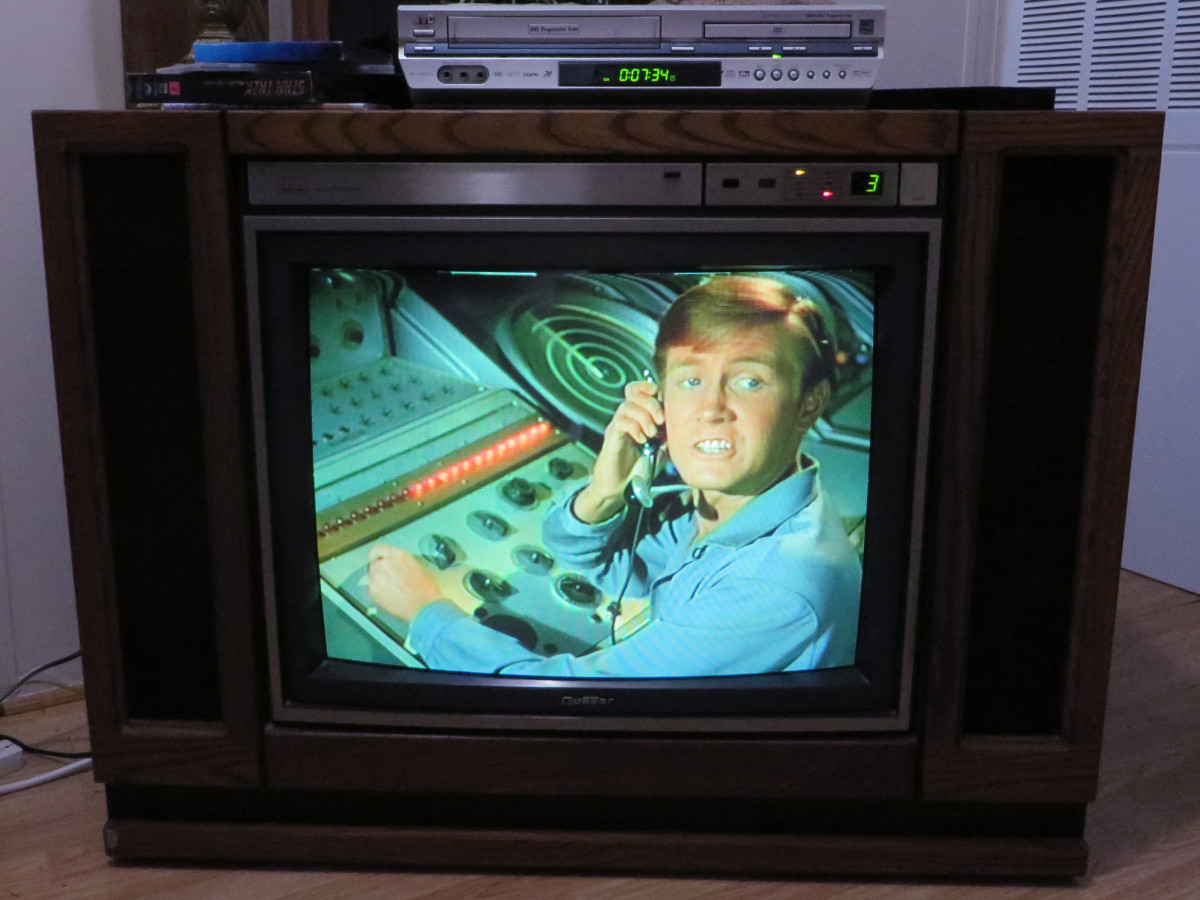 1986 Quasar Color Television Console Model Tl9960ap, Quasar Chassis Aedc124, Quasar Dynacolor Tv