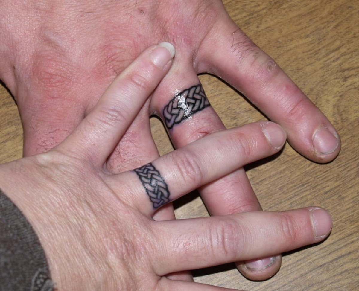 Why Tattoo Wedding Bands Are Getting More Popular