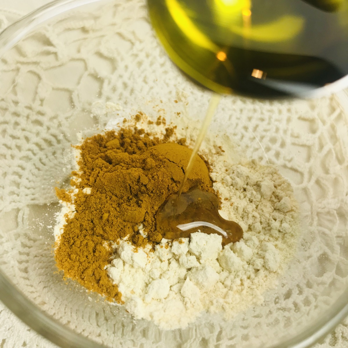 DIY 4Ingredient Healing Turmeric Face Mask for Rosacea, Eczema, Acne