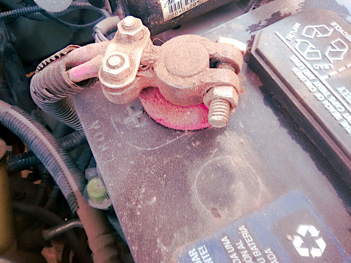 How Do You Fix a Car Battery That Won’t Charge? HubPages