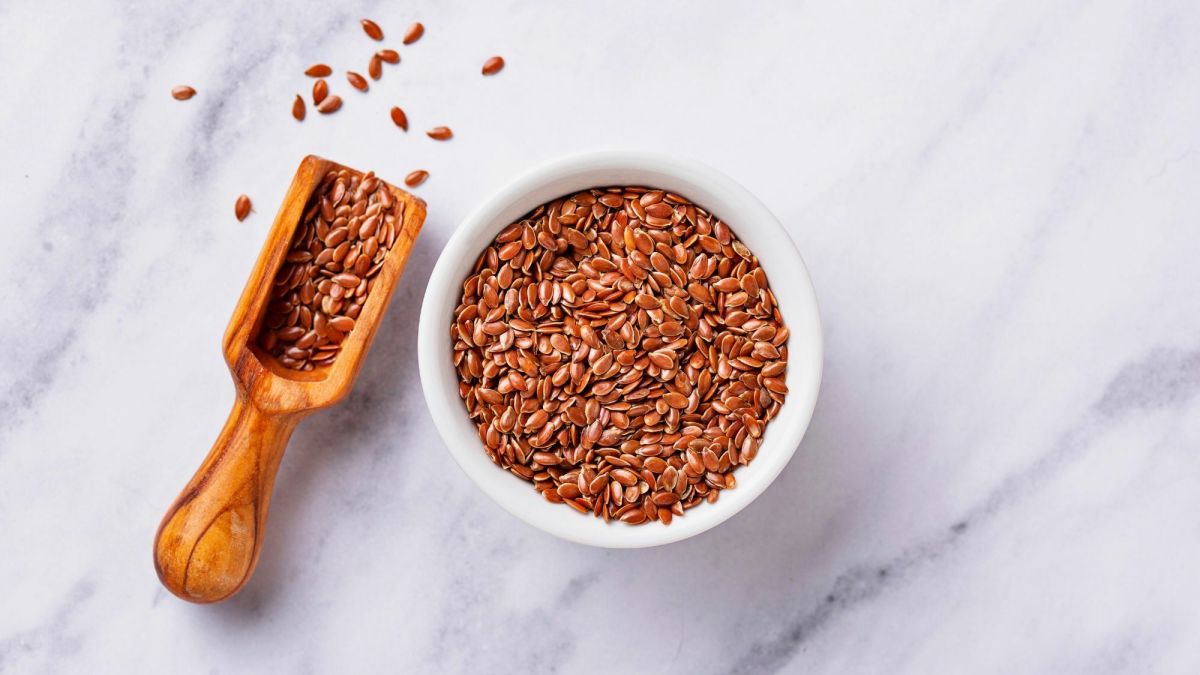 10 Clever Ways to Eat Flax Seeds to Reduce Tummy Bloating