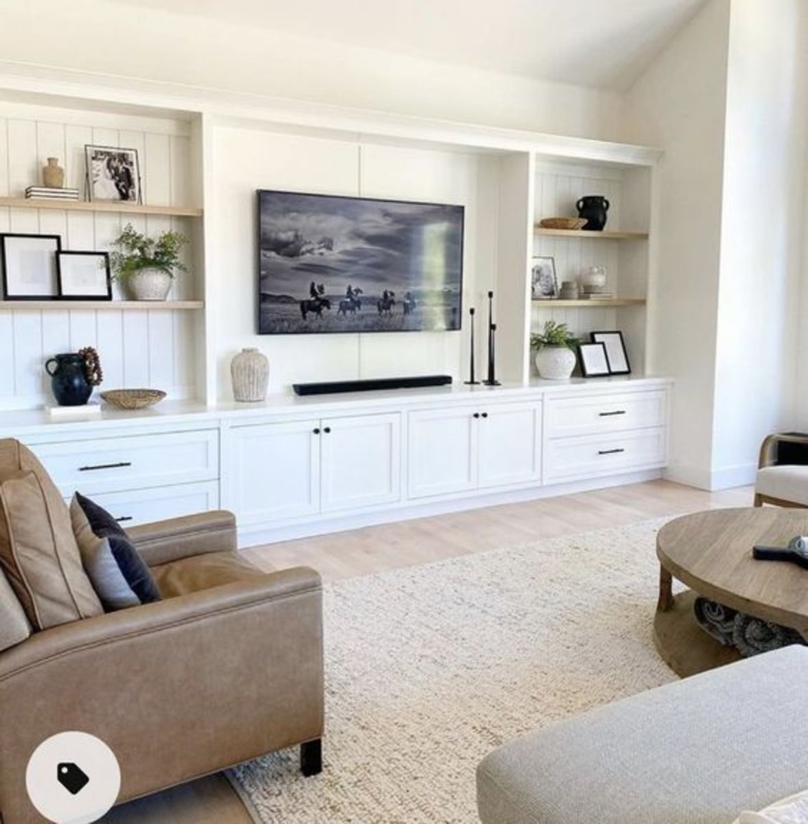 30+ Stylish TV Media Wall Ideas for Modern Living Rooms - HubPages