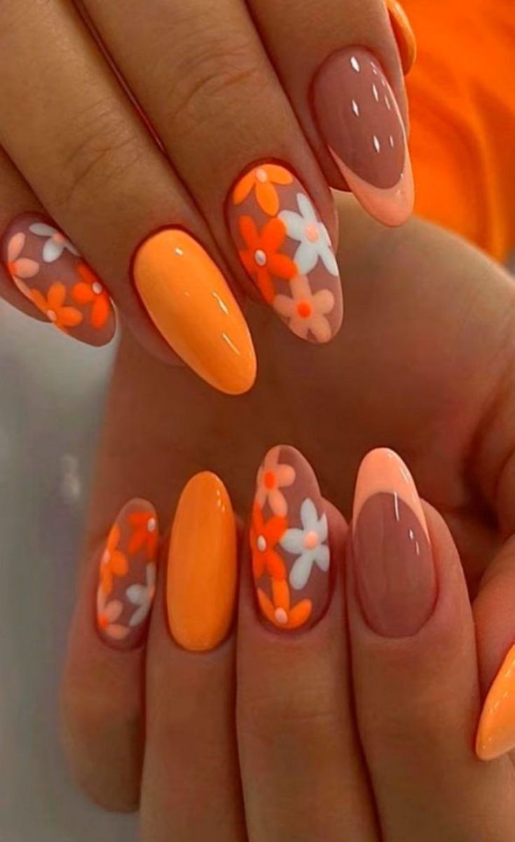 Bold Floral Summer Nail Artwork Ideas