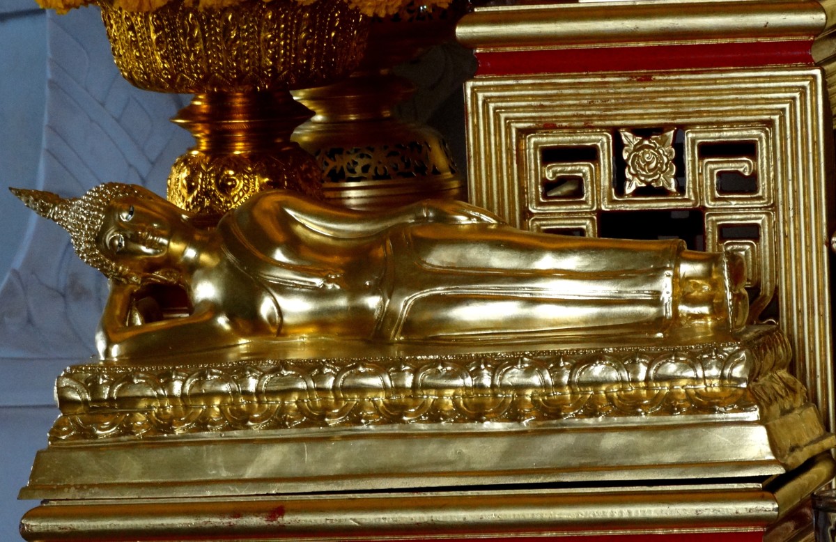 The Reclining Buddha - HubPages