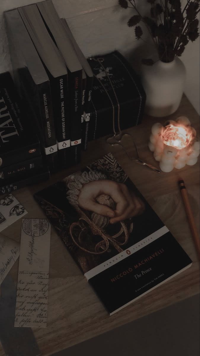 Love At First Line: Book Openings That Had Me Floored