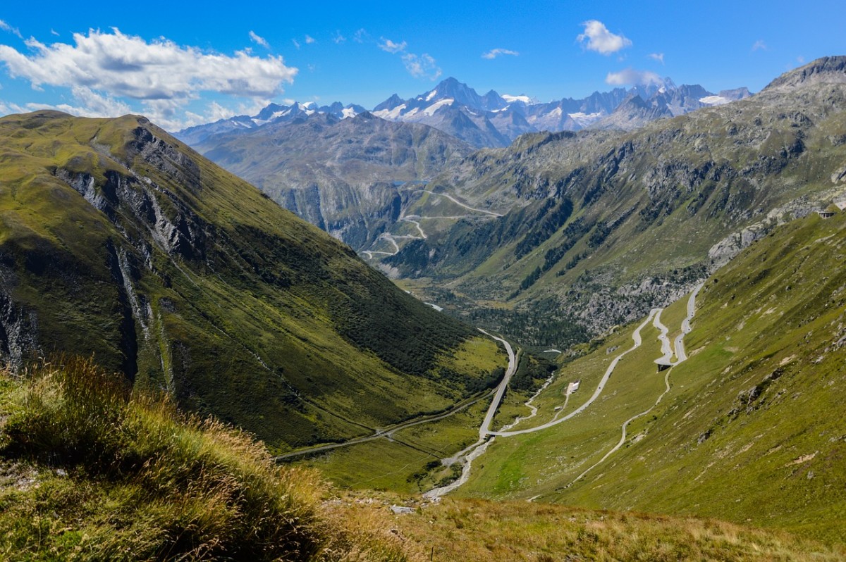 The 10 Most Dangerous Roads In Europe - Hubpages