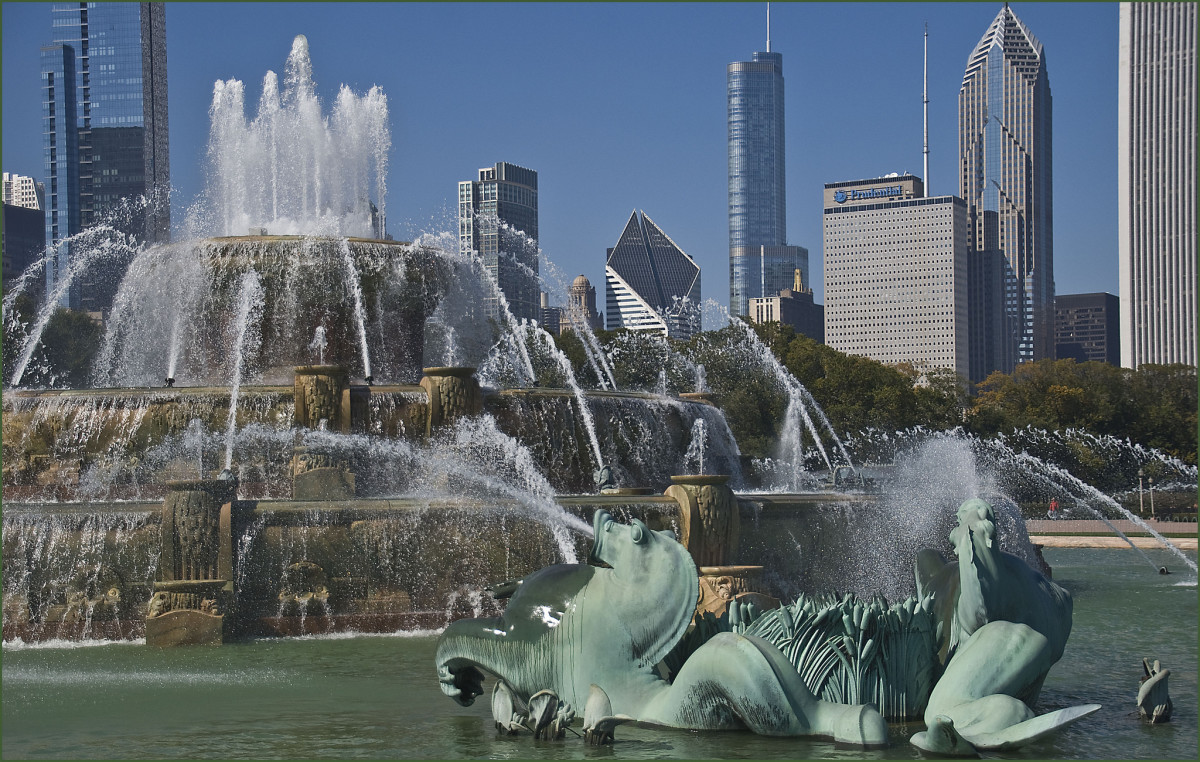 Buckingham Fountain: Chicago Landmark