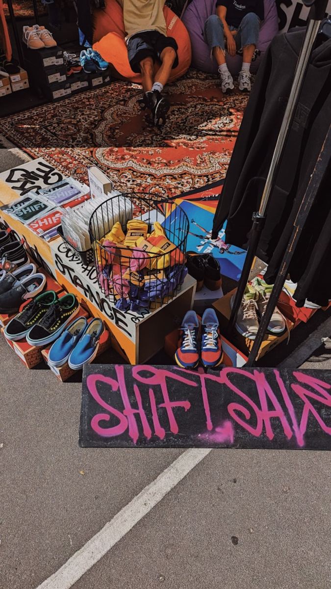 30 Old Things You Own That Might Worth A Fortune Today - HubPages