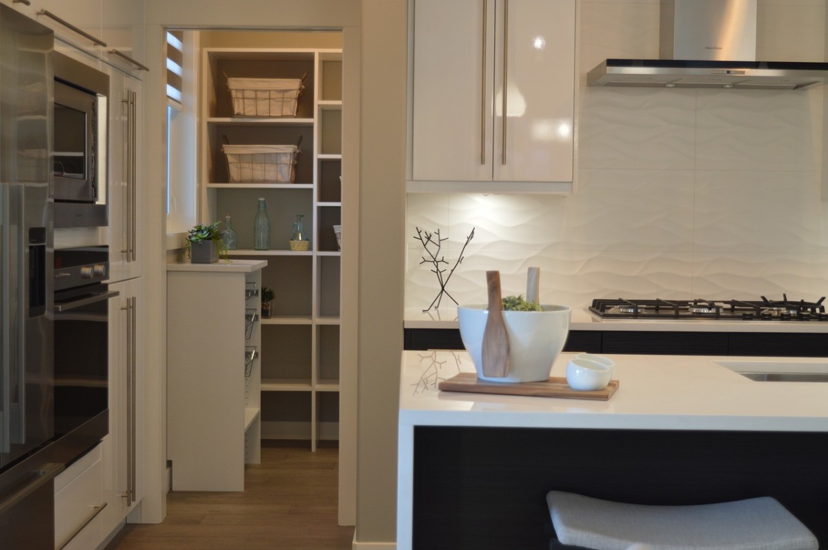 The Ultimate Guide to Organizing Your Kitchen