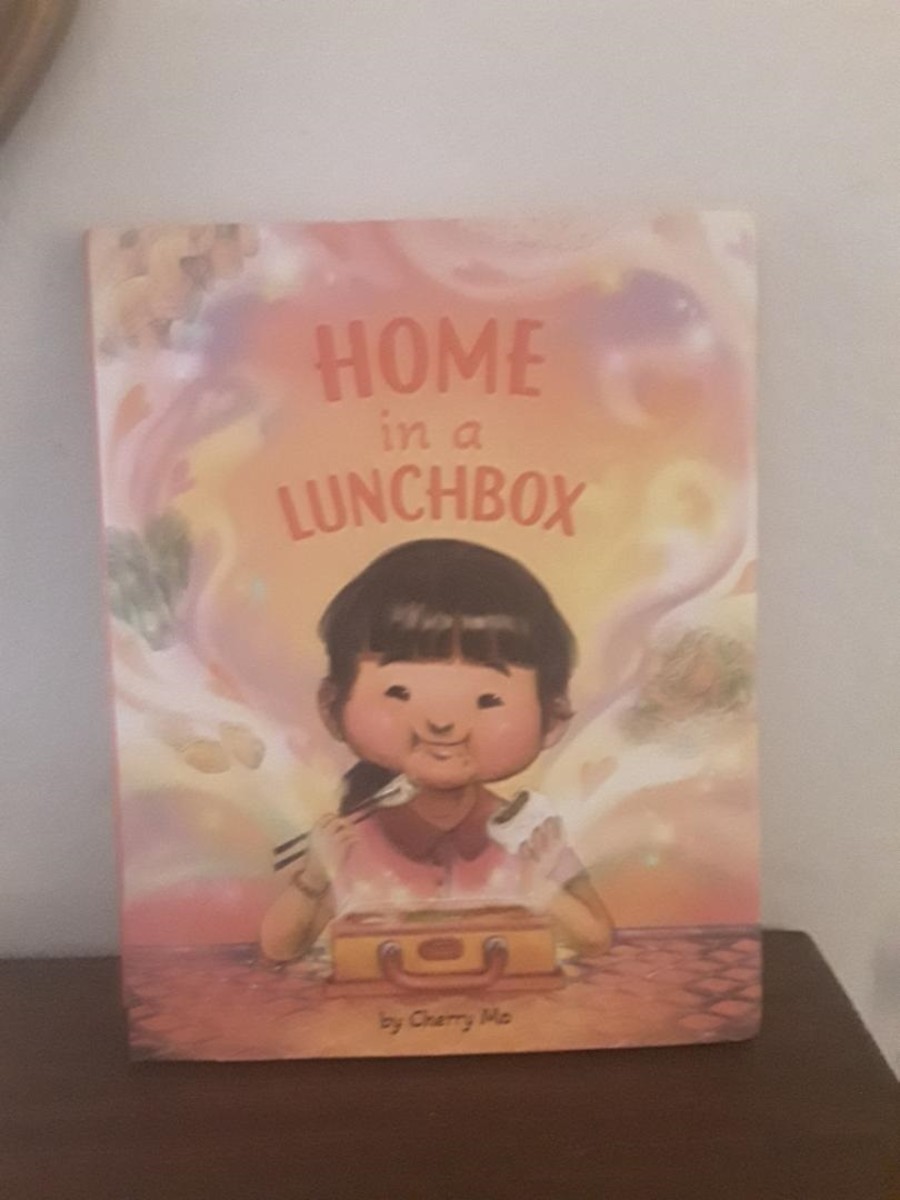 A Lunchbox Helps With Experience of New School for Immigrant in Unique Picture Book