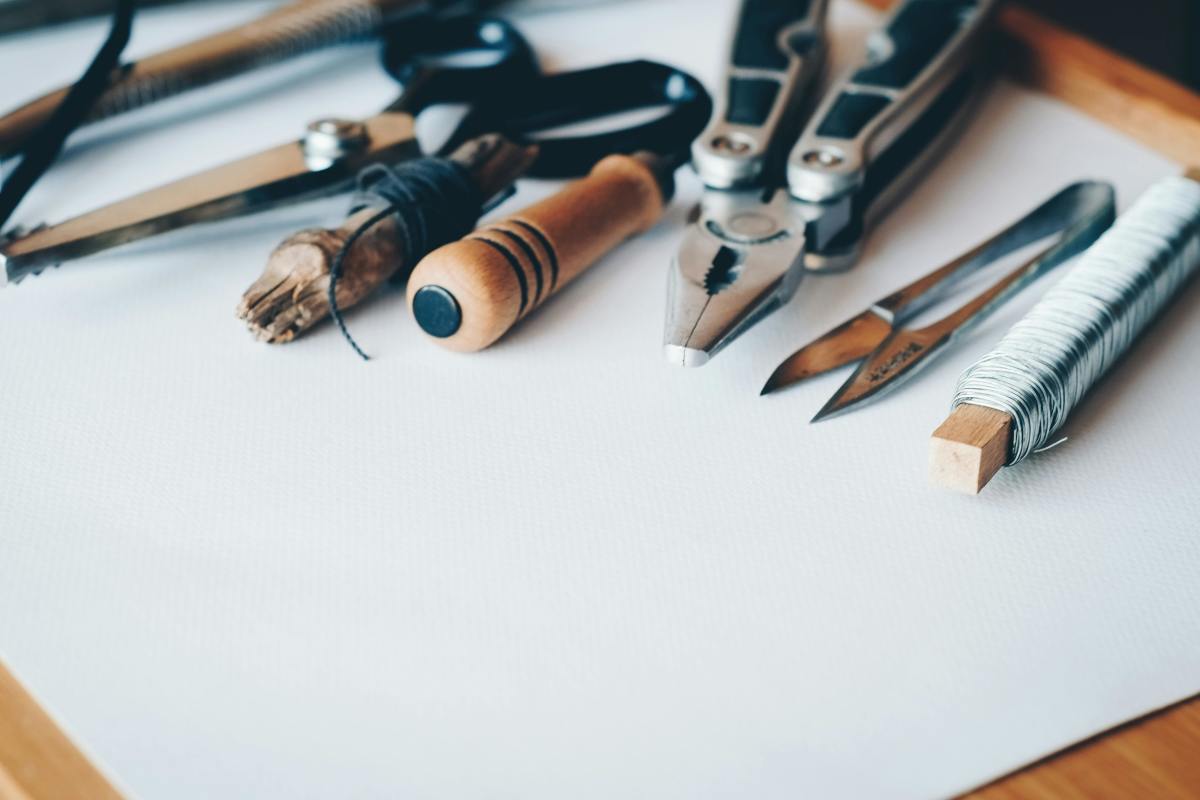 Essential Tools Every Home Improvement Enthusiast Should Have