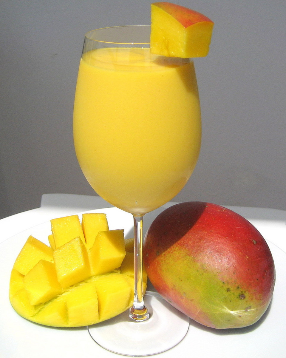 How To Make Mango Lassi - Indian Drink