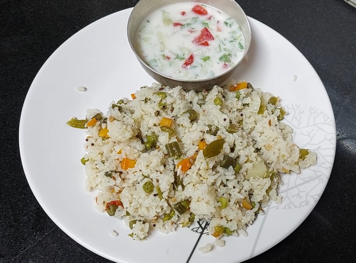 Simple and Tasty Coconut Rice
