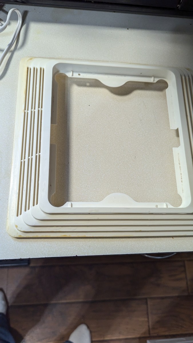 Bathroom Fan Vent Cleaning Easier Said Than Done Hubpages