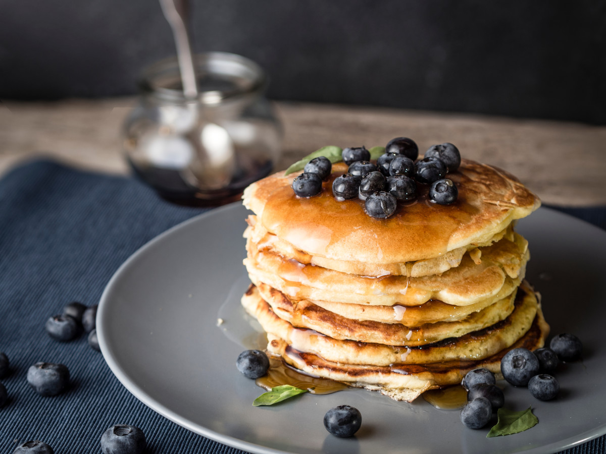 High-Protein Low-Carb Pancake Hack Is the Breakfast of Champions
