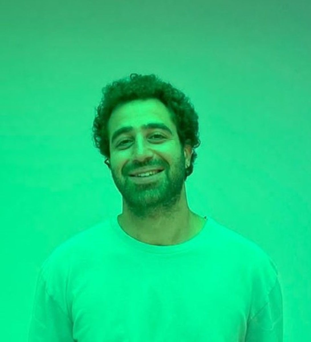 Andre Zakhya: Establishing the Visual Character of Musical Moments