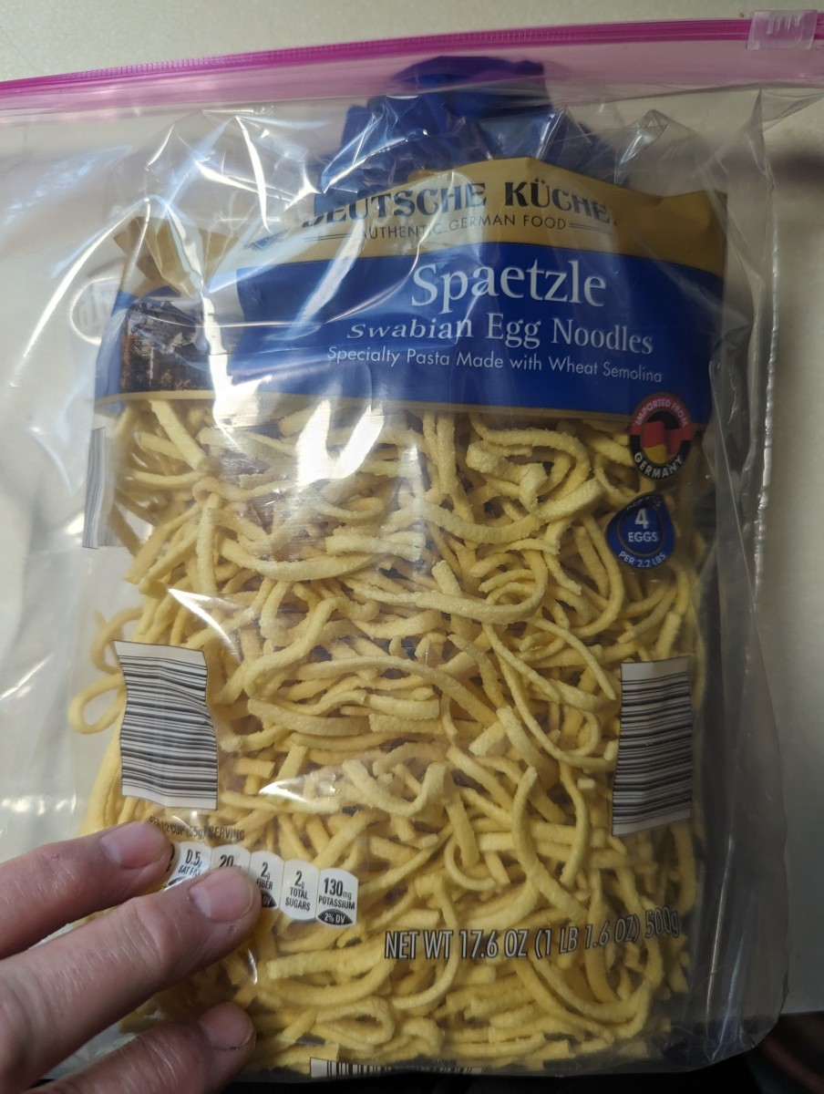 Spaetzle Noodles - Cooking and Cheesing