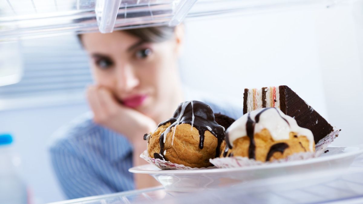 12 Tips to Help Curb Food Cravings