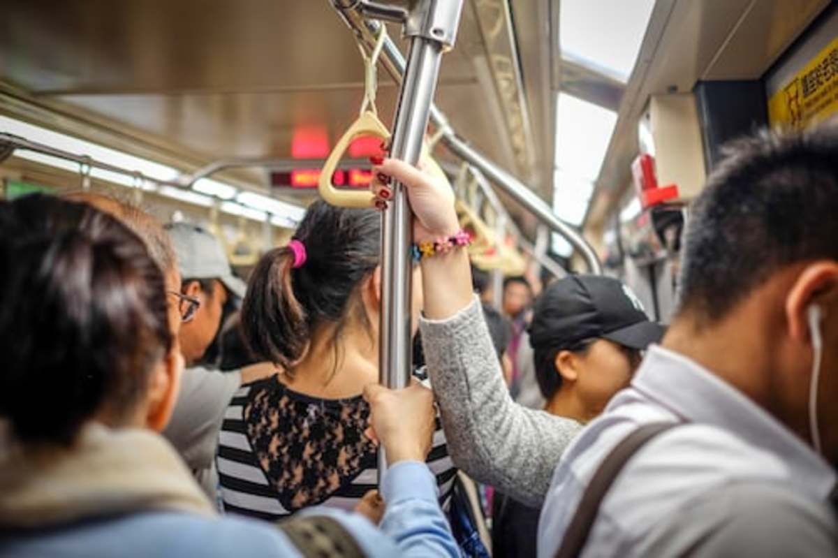 Odour Etiquette on Public Transport: Navigating Scents, from Food to Fragrances. Odour Etiquette on Public Transport: Navigating Scents, from Food to Fragrances.