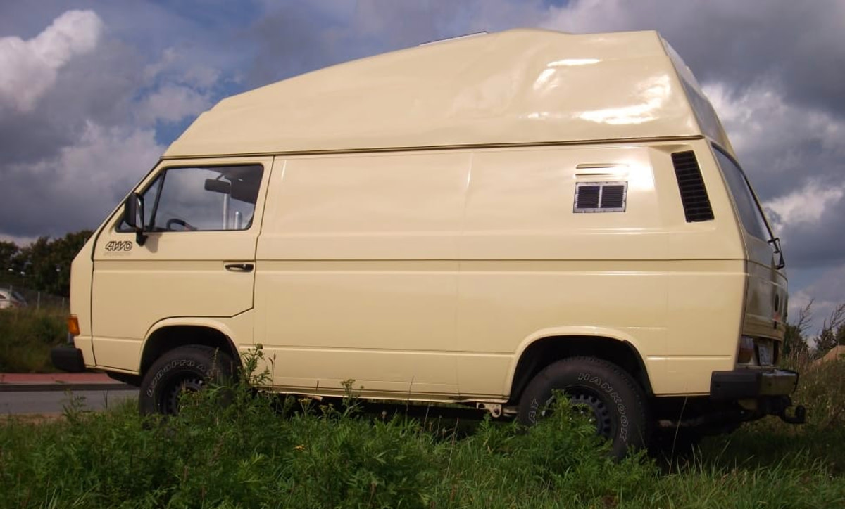 How to Do up Your Camper Van on a Budget (10 Steps)