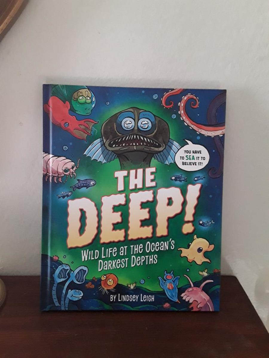 Sea Creatures At the Depths of the Ocean in Creative and Educational Book for Young Readers