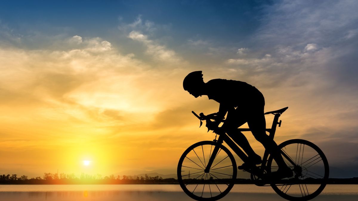 Cycling Benefits: Tone Your Abs, Legs, Stomach, and Buttocks