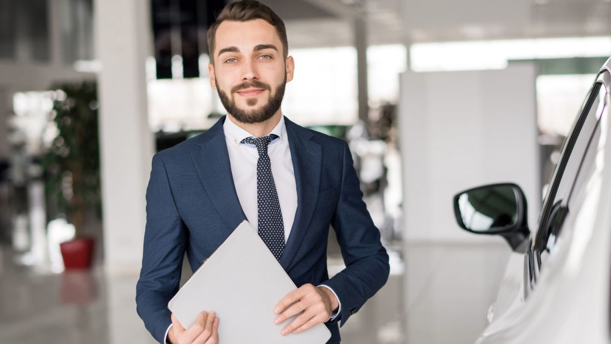 Best Tips on How to Be a Successful Car Salesman