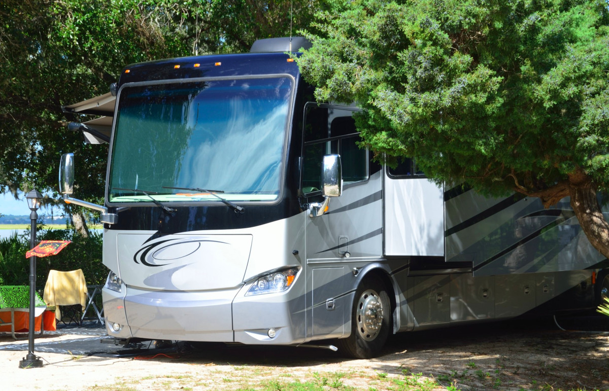 The Best and Worst Points of Buying an RV Lot