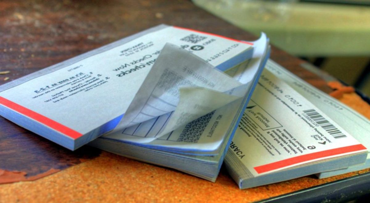 Do You Have To Write Dollar Amounts In Words On Checks HubPages