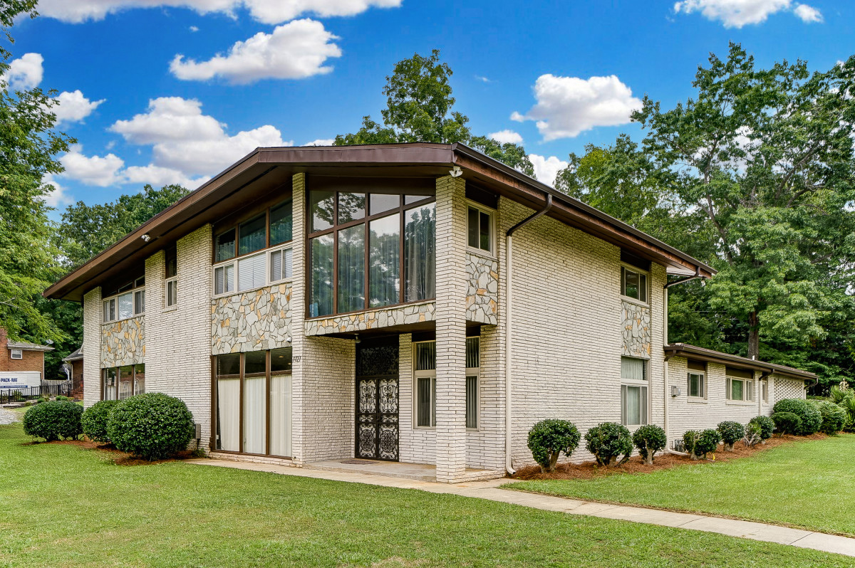 Navigating the 2023 Charlotte, NC Real Estate Market