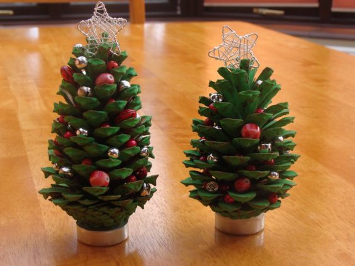 65+ DIY Christmas Ornaments With Things Around The House