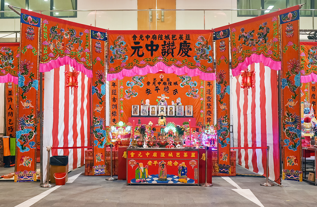 12 Chinese Ghost Festival Facts: Origins, Customs, and Taboos