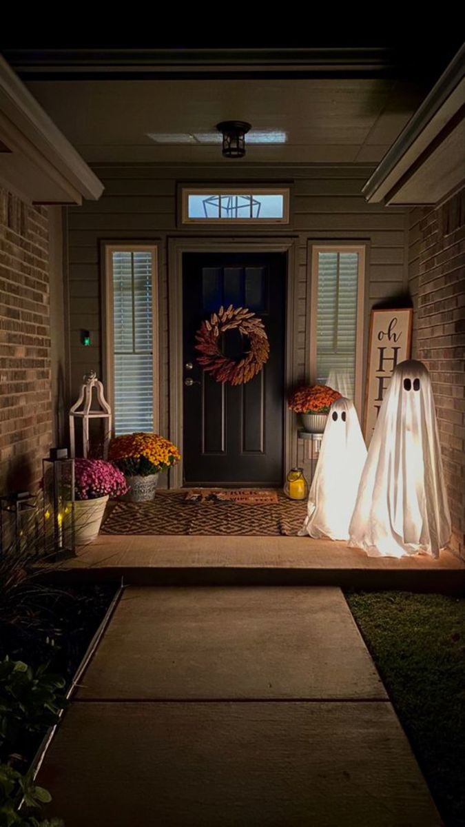 55+ Spooky DIY Outdoor Halloween Decorations - HubPages