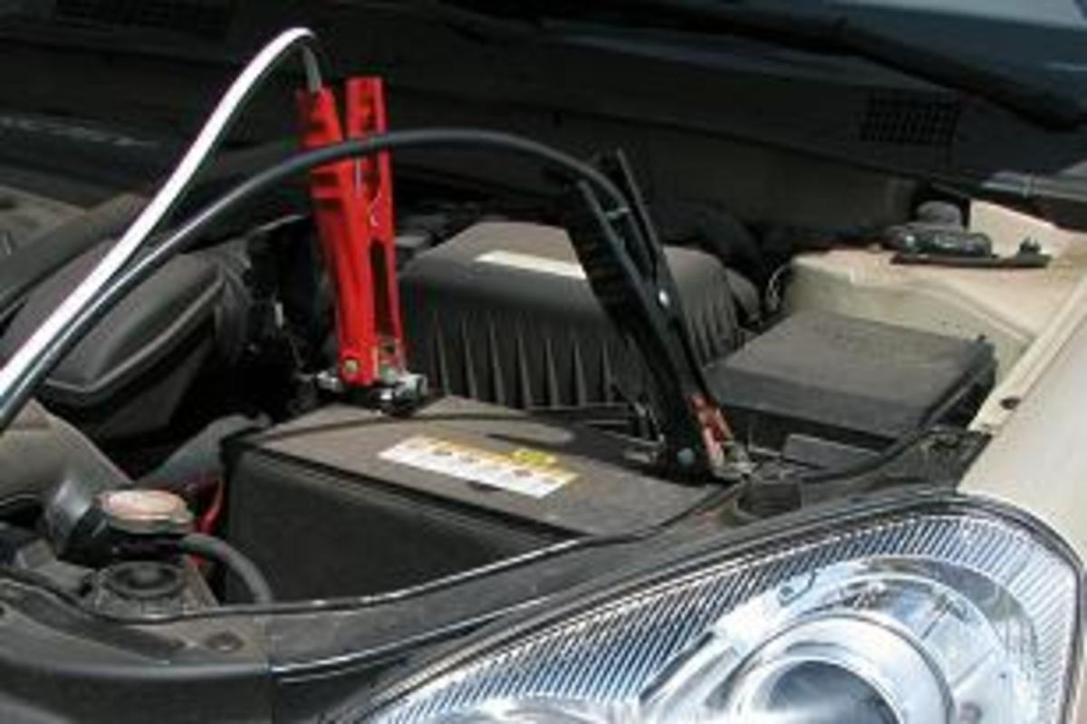 How to Safely Recharge a Dead Car Battery