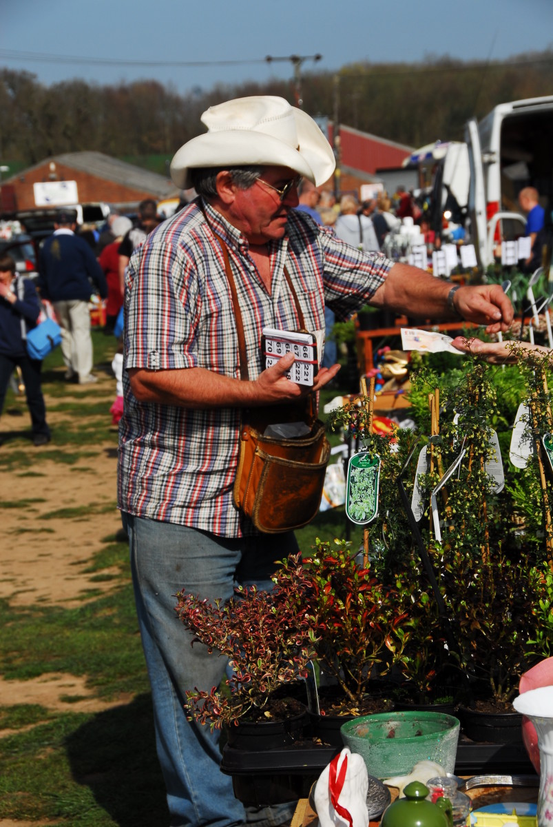 The Car Boot Sale – That Grand Old British Institution - HubPages