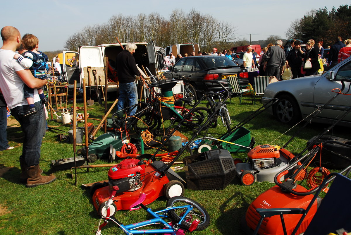 The Car Boot Sale – That Grand Old British Institution - HubPages