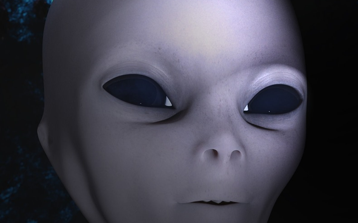 Aliens? Extraterrestrials? I Need Proof and Cold, Hard Facts!
