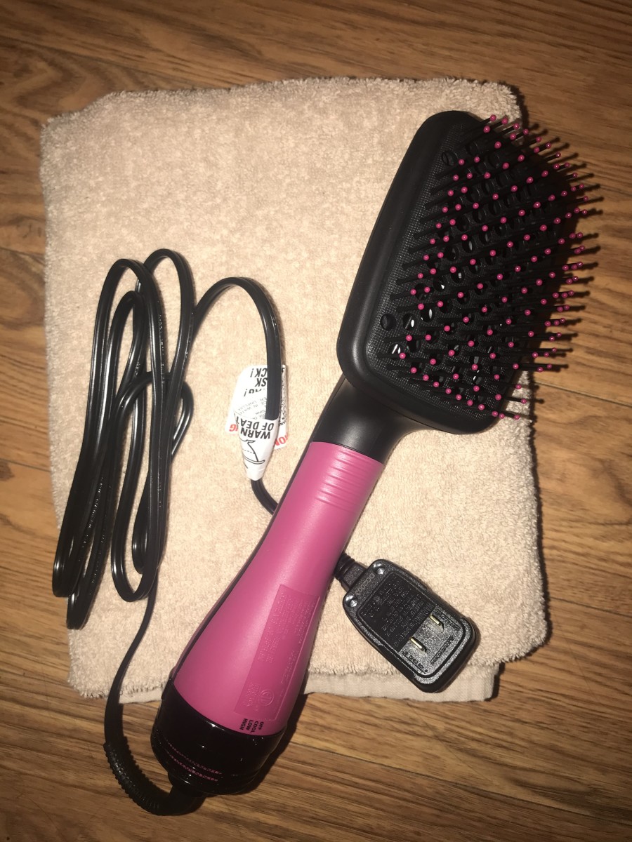 Revlon One-Step Hair Dryer and Volumizer Hot Air Brush: A Game