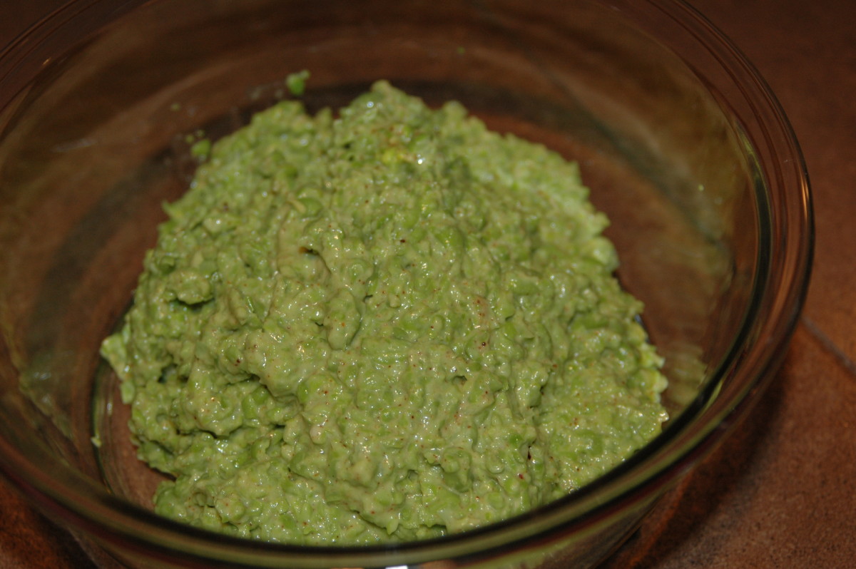 How To Make Mock Guacamole Dip With Peas