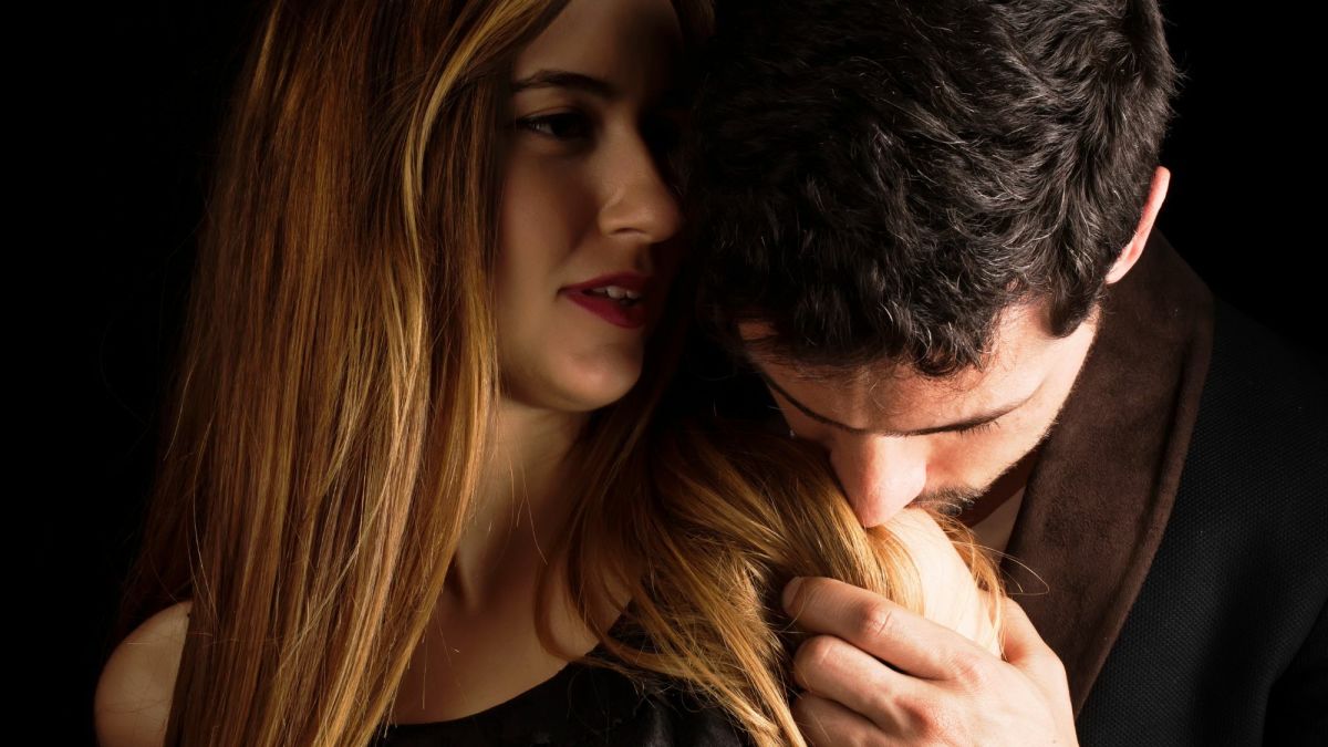 5 Ways to Deal With Your First Hookup