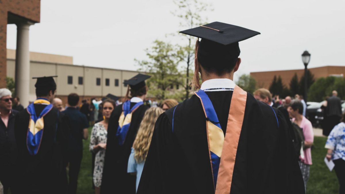 Why Every College Student Should Work for a Non-Profit Before Graduating
