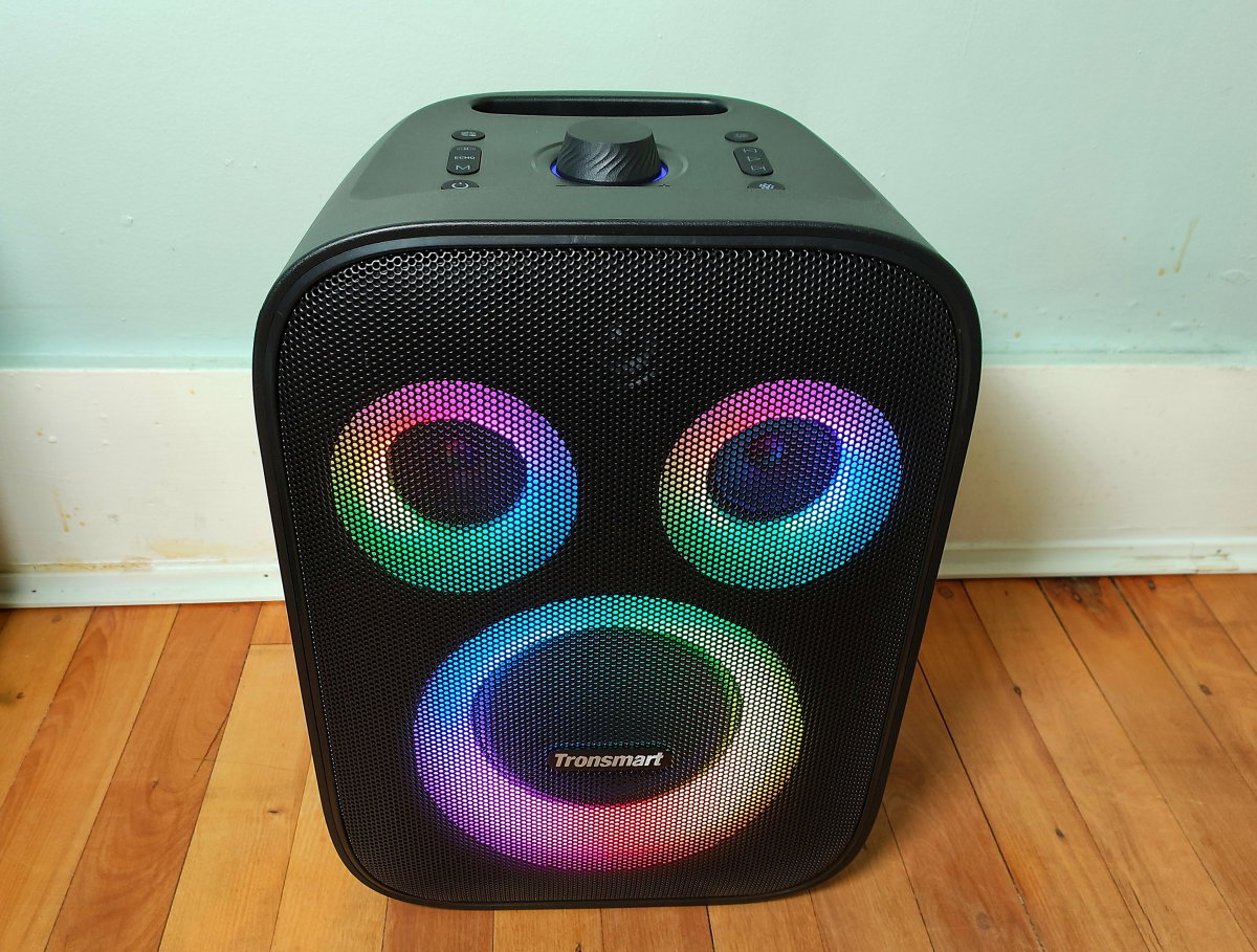 Review of the Tronsmart HALO 200 Portable Party Speaker