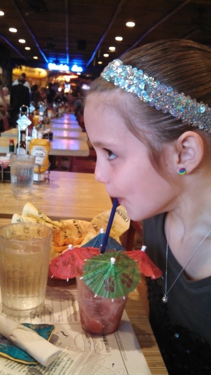 Cheeseburger in Paradise FamilyFriendly Restaurant in Honolulu