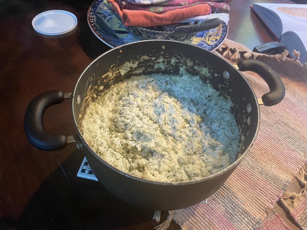 Tvorog Dill Garlic Mashed Potatoes