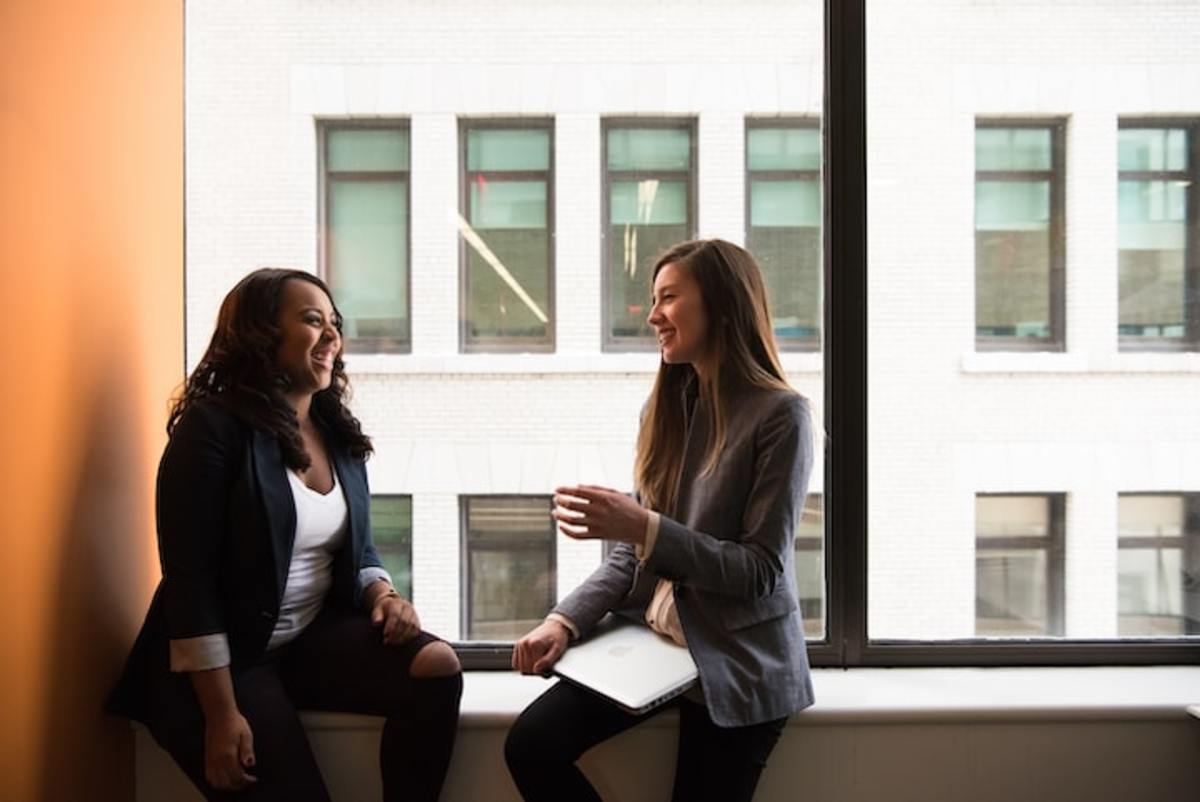 The Art of Conversation: Building Bridges in a Digital Age