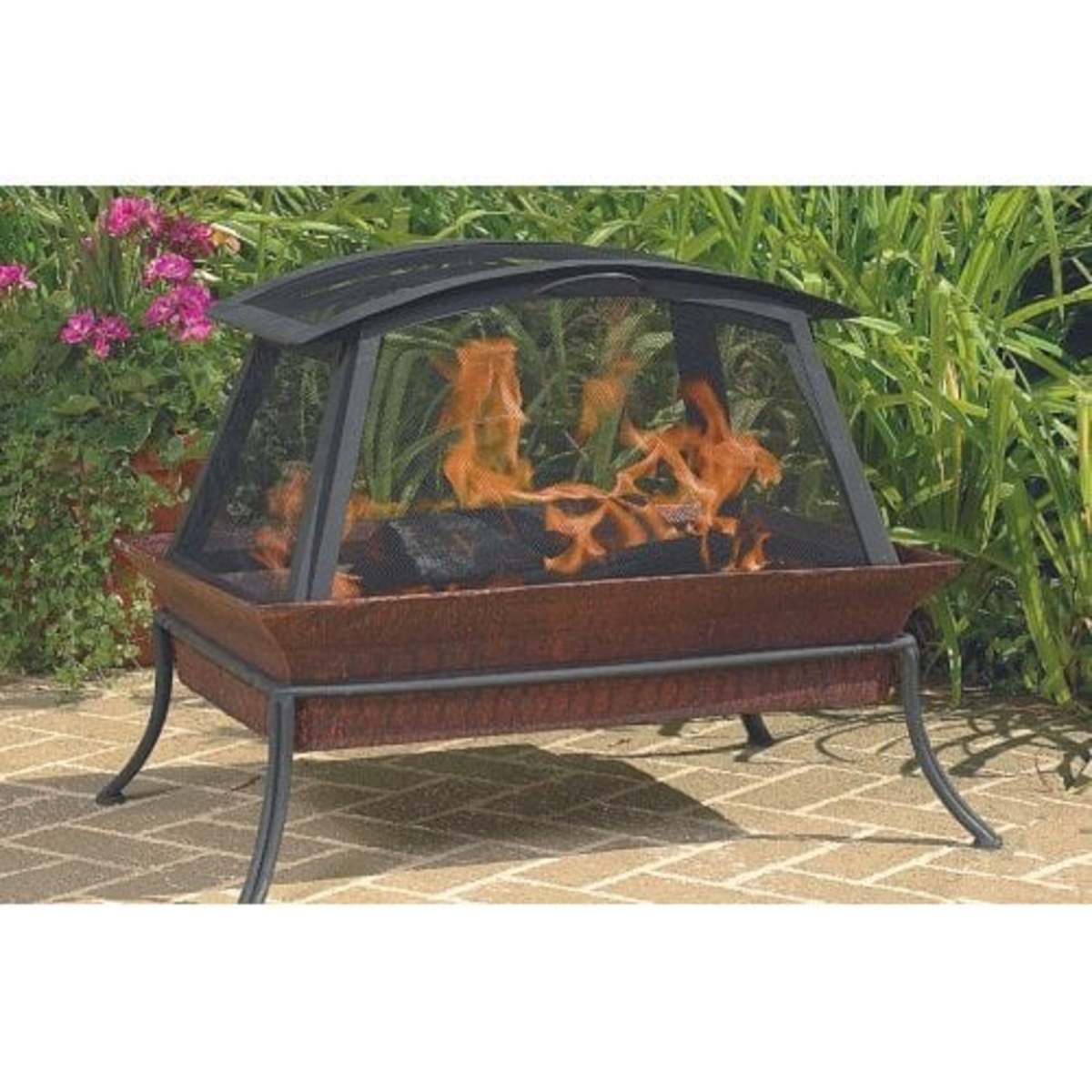 An Overview of Outdoor Fireplaces