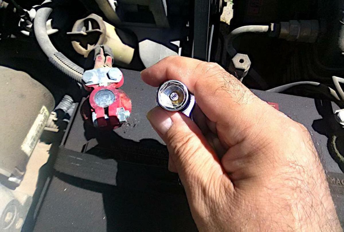 How to Disconnect a Car Battery AxleAddict