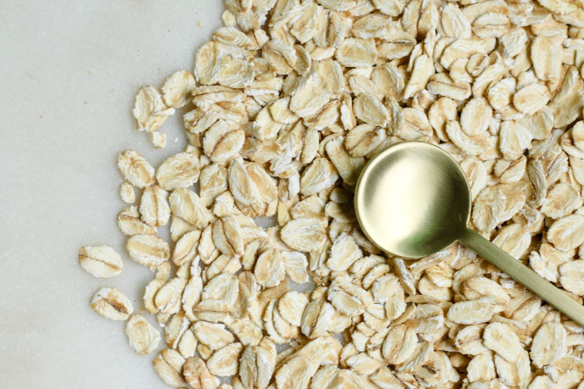 Oat Bogus and Yeasty Lies: Why These Don’t Work as Fertilizer